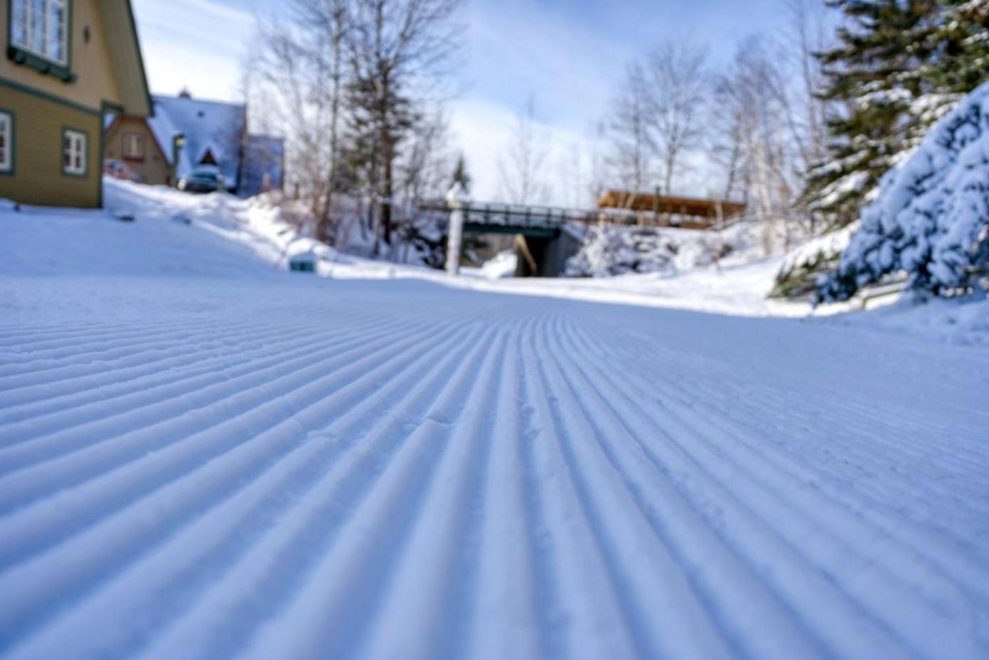Le Plateau East By Tremblant Vacations Apartment Mont-Tremblant Exterior photo