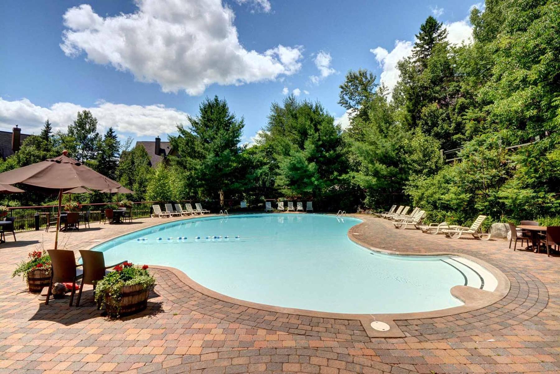 Le Plateau East By Tremblant Vacations Apartment Mont-Tremblant Exterior photo